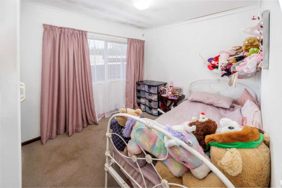 3 Bedroom Property for Sale in Sonstraal Heights Western Cape